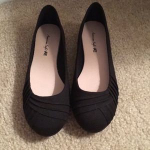 NWOT black flats